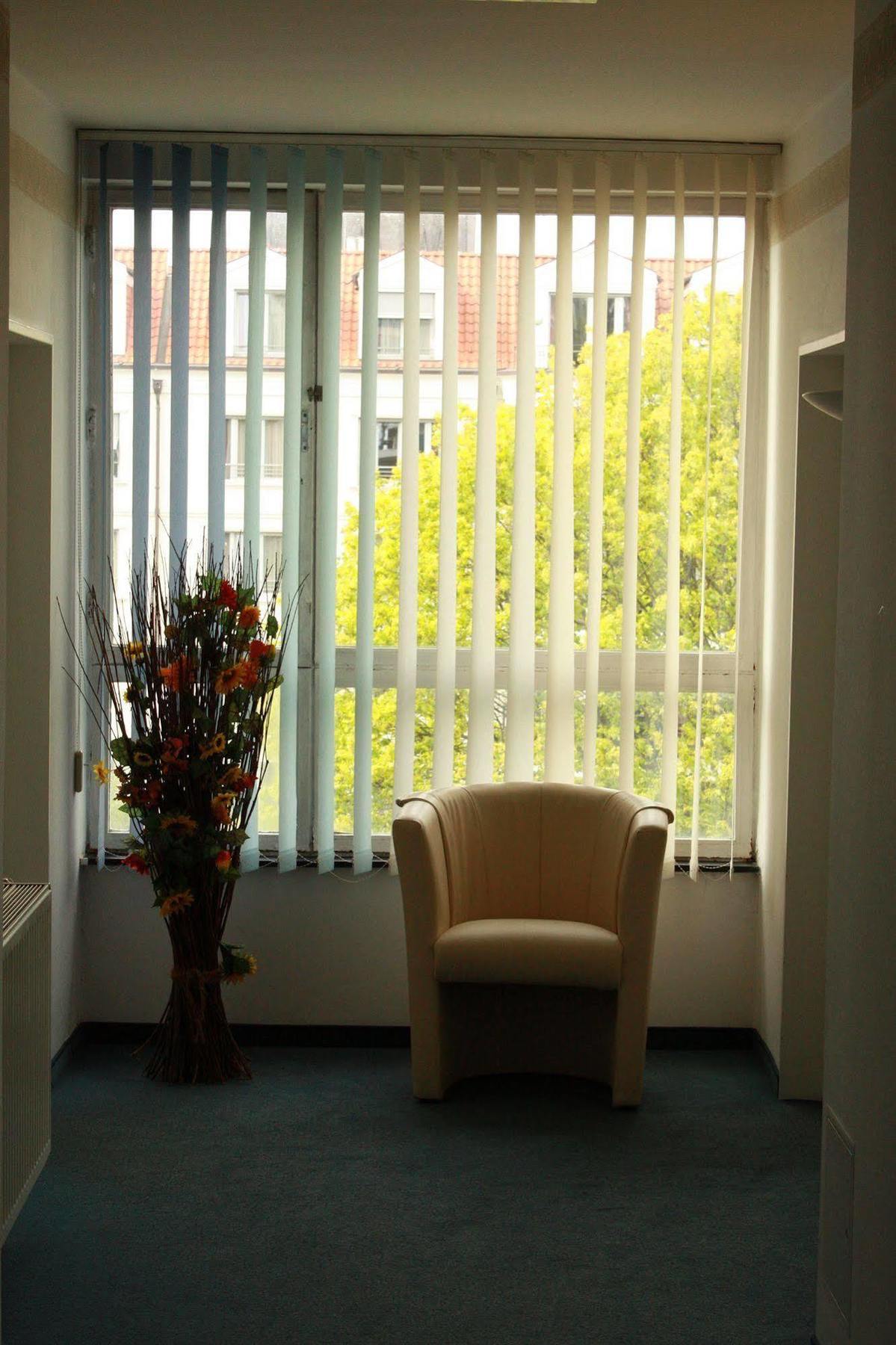 Hotel De France - Centre Francais De Berlijn Buitenkant foto